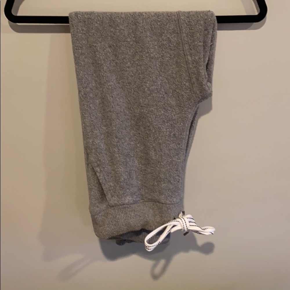 Aerie joggers
